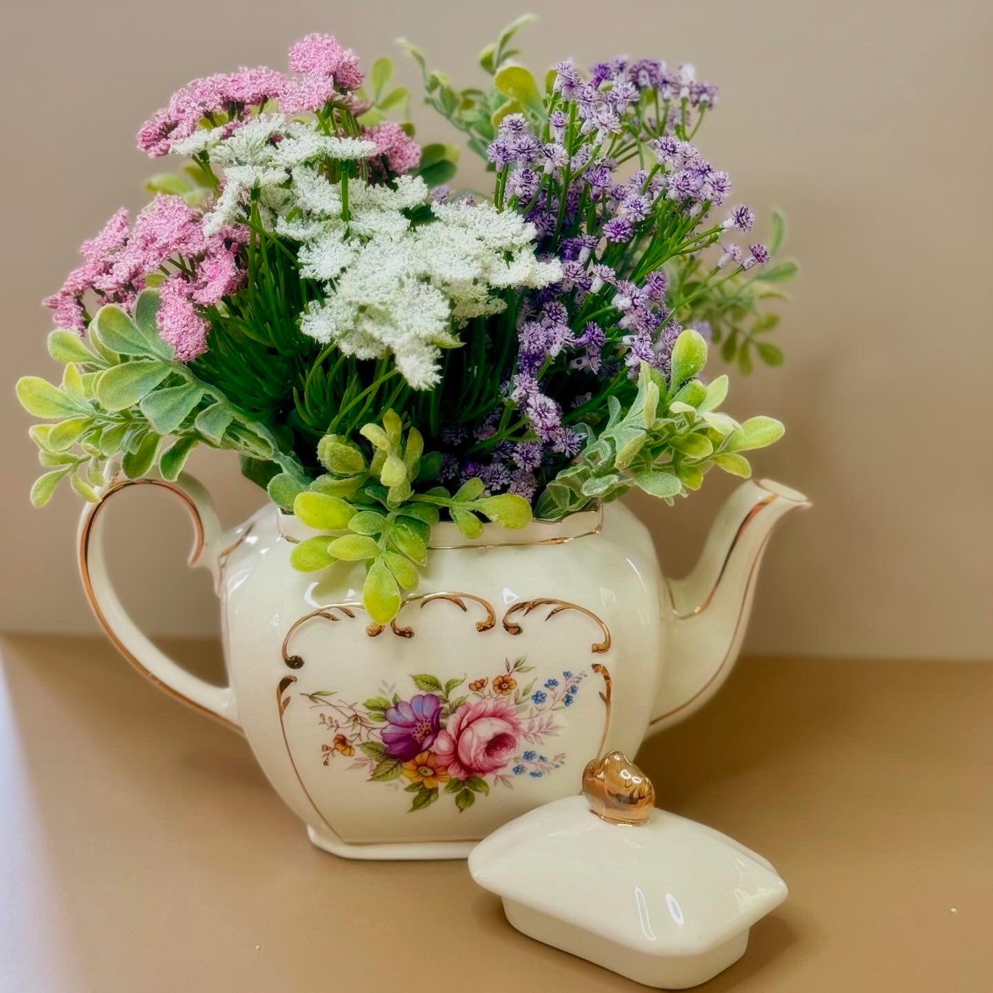 Sadler England Cube Vintage Floral Teapot